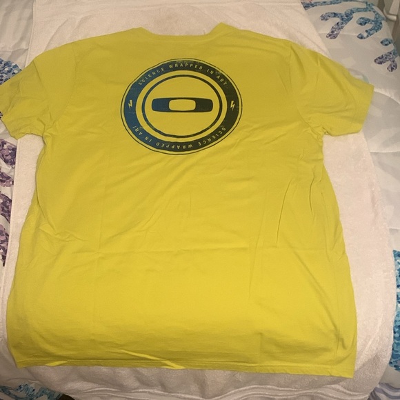Men’s Oakley T-shirt 2XL - Picture 7 of 7